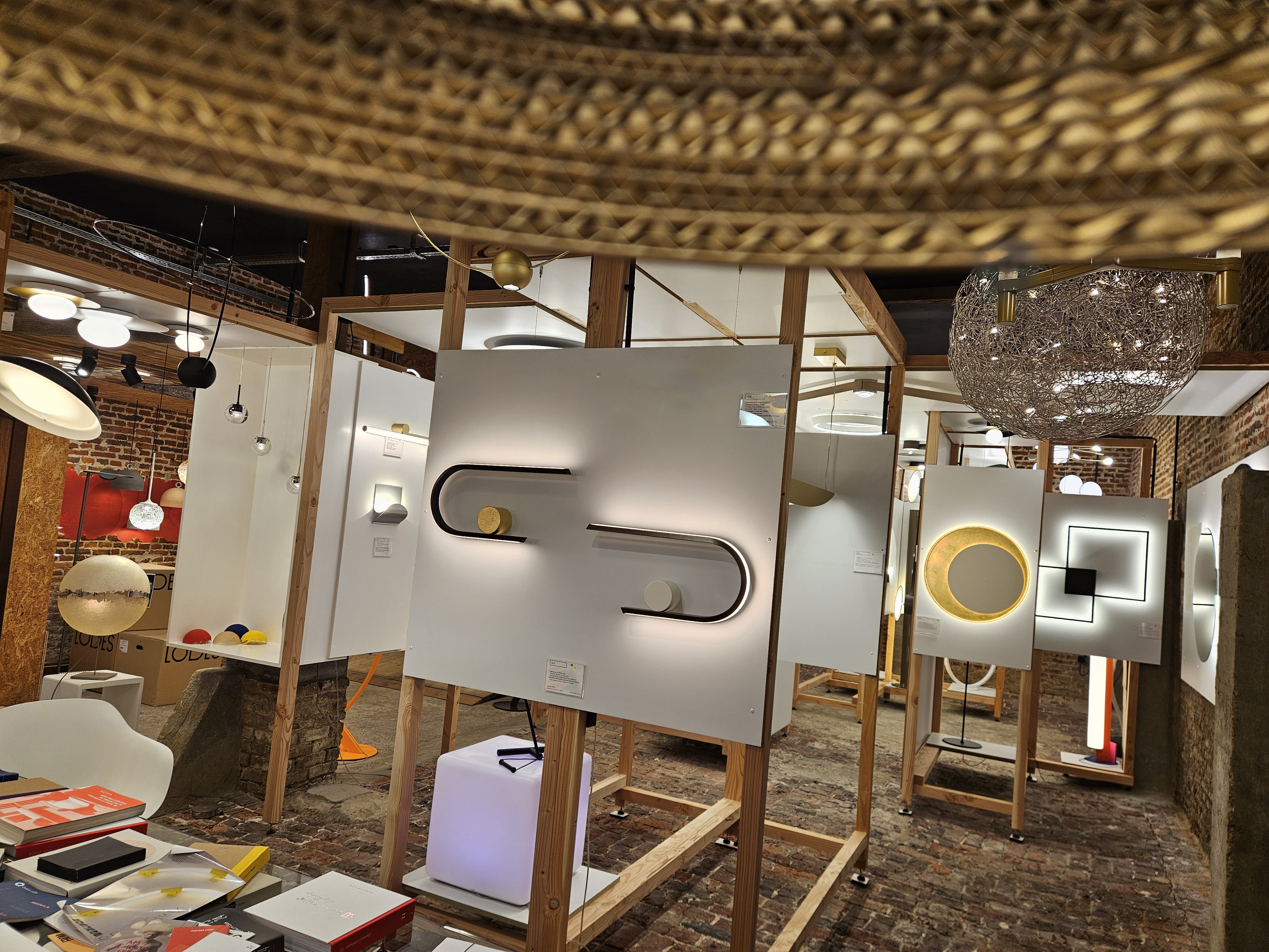 Quality lighting store in Belgium